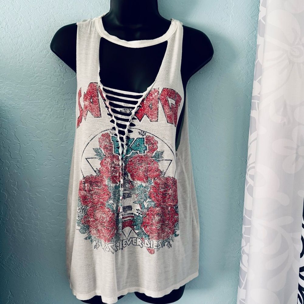 Charlotte Russe White Multicolored Cutout Savage Graphic Muscle Tank Top Size XS